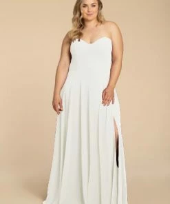 Hayley Paige Occasions Inclusive All Bridesmaid Dresses Hayley Paige Occasions Plus Size Bridesmaid Dress - W902