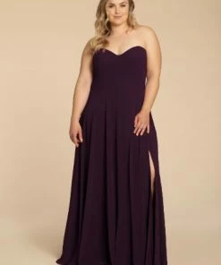 Hayley Paige Occasions Inclusive All Bridesmaid Dresses Hayley Paige Occasions Plus Size Bridesmaid Dress - W902