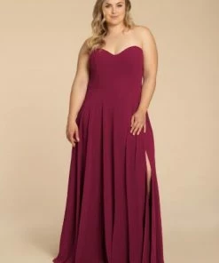 Hayley Paige Occasions Inclusive All Bridesmaid Dresses Hayley Paige Occasions Plus Size Bridesmaid Dress - W902